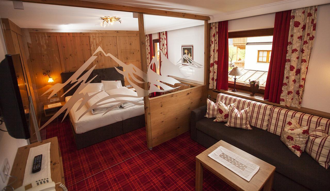 Hotel Garni Larcherhof ไมย์อาโฮเฟิน ภายนอก รูปภาพ